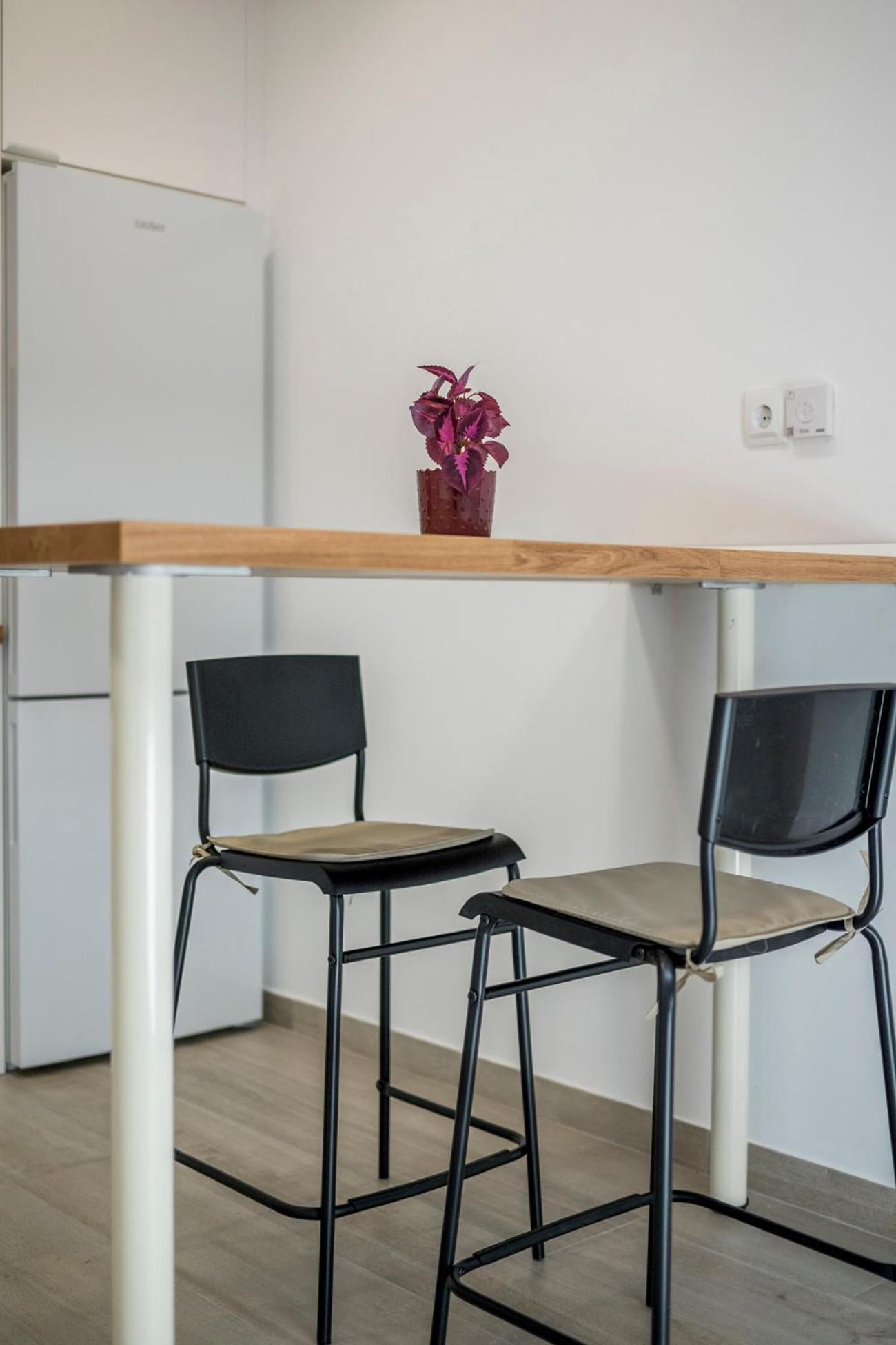Exclusivo Atico Con Terraza En Plaza Mayor Madrid Luaran gambar